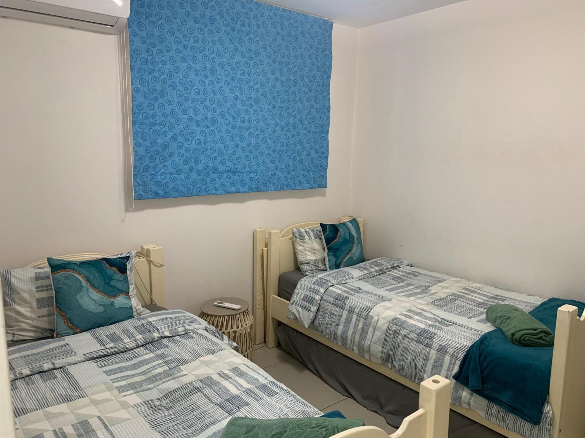Breathtaking Sea View Apartment-margate Rsa * Margate